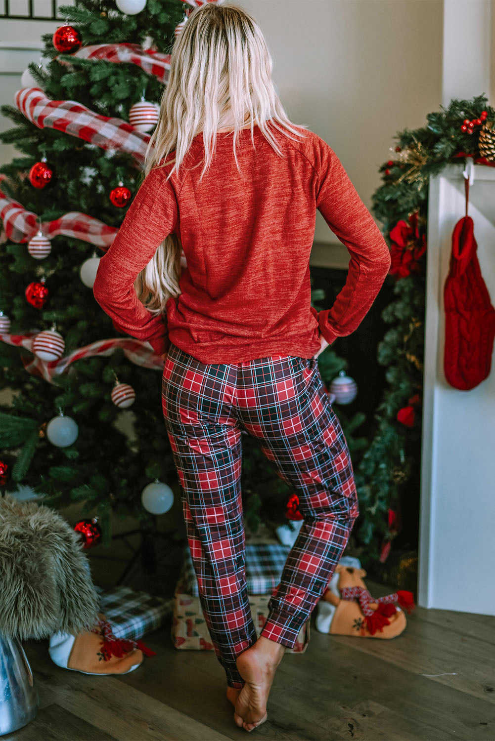 Fiery Red MERRY Christmas Graphic Top Plaid lounge set